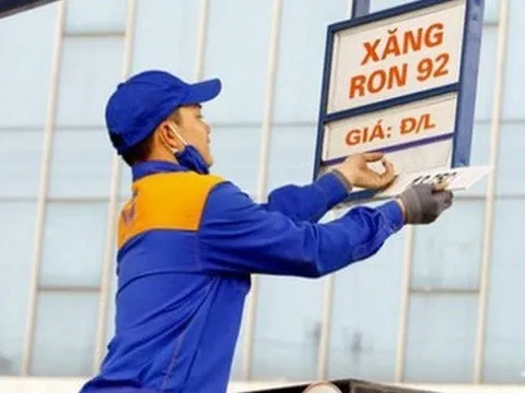 NÓNG: Giá xăng dầu đồng loạt giảm mạnh