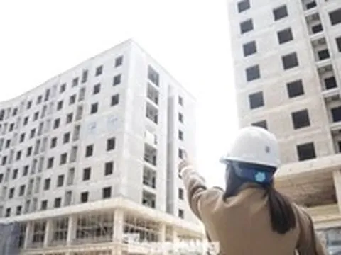 Vì sao giá bất động sản vẫn 'neo' cao?