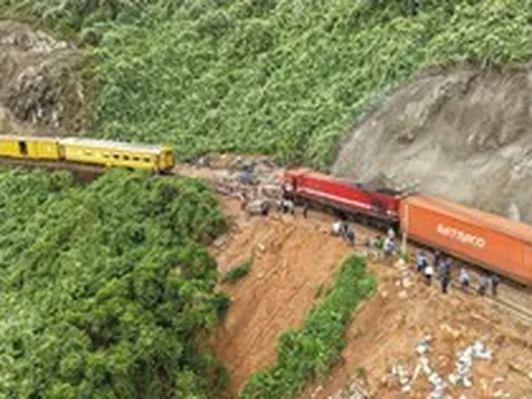 Sự cố đường sắt đèo Hải Vân: Cục CSGT vào cuộc