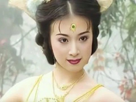 Công chúa Khổng Tước của 'Tây du ký': U50 viên mãn, giàu sang bên chồng đại gia