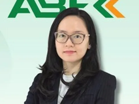 Con gái sinh năm 1993 của đại gia Vũ Văn Tiền xuất hiện ở vị trí mới