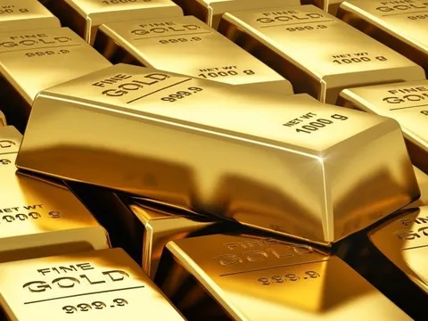 Giá vàng chiều nay (20/3): Chốt ngày, giá vàng tăng giảm 4 lần liên tiếp, người mua xếp hàng dài chờ đến lượt