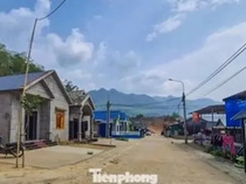 Đổ nợ vì trót vay tiền xây nhà tái định cư, chờ nhà nước hỗ trợ