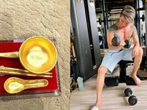 Soi bát, đũa, thìa vàng khắc tên chính chủ của "ông hoàng nhạc Việt"