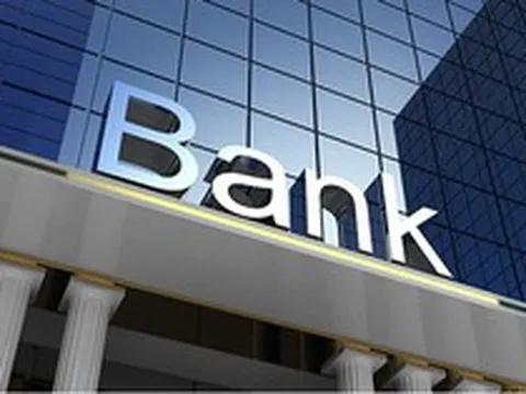 Ba thách thức lớn của ngành ngân hàng: Tăng trưởng tín dụng, thanh khoản và nợ xấu