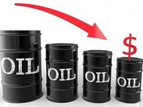 Giá dầu giảm sâu về dưới 100 USD sau tuyên bố của ông Trump về xung đột Iran