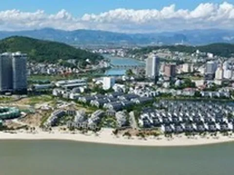 Một công ty bất động sản báo lãi tăng gấp 35 lần