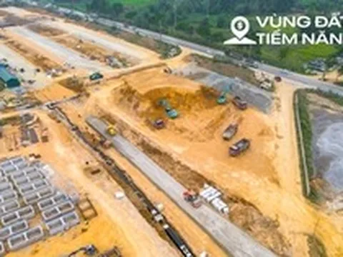 Toàn cảnh con đường rộng nhất Việt Nam, kết nối đại lộ dài nhất với đại học lớn nhất cả nước