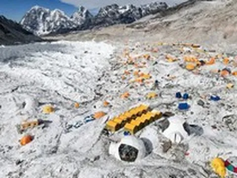 Vì sao những người thiệt mạng trên núi Everest sẽ phải nằm lại đó mãi mãi?