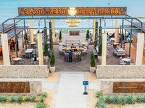 Một buổi chiều hoà nhịp sống biển ở Quy Nhơn: Hoá ra Việt Nam mình đẹp, "chill" đến thế!