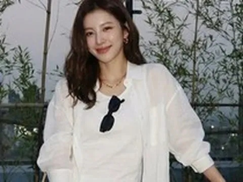 Cô gái 29 tuổi mở siêu thị giữa 6 đối thủ và thắng nhờ 2 chiêu đơn giản: Không giảm giá sâu vẫn đông khách