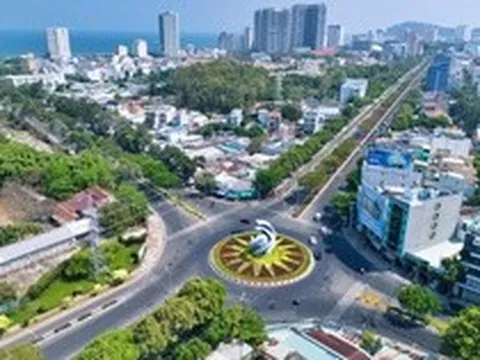 Đường nối ra biển đẹp nhất TP.HCM trước ngày mở rộng 8 làn xe