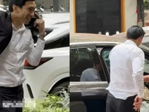 Porsche sang, vợ đẹp và dấu hỏi về chiếc bàn là bị bỏ quên của Đoàn Văn Hậu