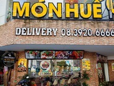 Tạm hoãn xuất cảnh người đại diện chuỗi Nhà hàng Món Huế