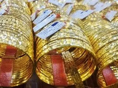 Kiến nghị cho doanh nghiệp được vay vàng trong dân với lãi suất thỏa thuận