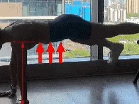 Không cần nhịn ăn: Tập 100 lần động tác này giúp bụng dưới gọn dần