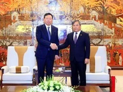 Chủ tịch Tập đoàn Lotte gặp Chủ tịch UBND TP Hà Nội, mở rộng cơ hội đầu tư những công trình biểu tượng mới