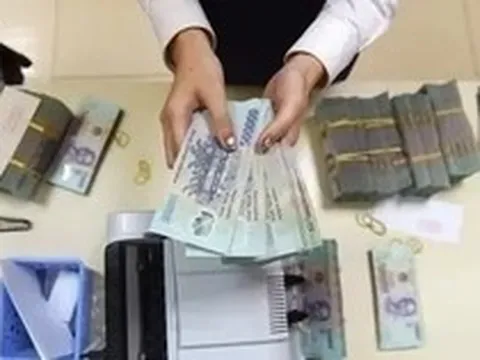 Cân nhắc về quy định khấu trừ 10% thuế tại nguồn