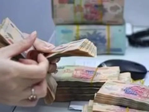 Đề xuất các phương án cụ thể về cải cách chính sách tiền lương theo lộ trình