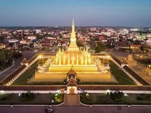 Kỳ lạ láng giềng phía Tây Việt Nam, không có biển nhưng lại có cảng biển