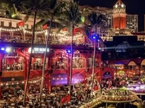 Việt Nam chính thức lập kỷ lục Guinness với nhà hàng 5000 chỗ ngồi, rộng 7000 mét vuông khủng nhất thế giới