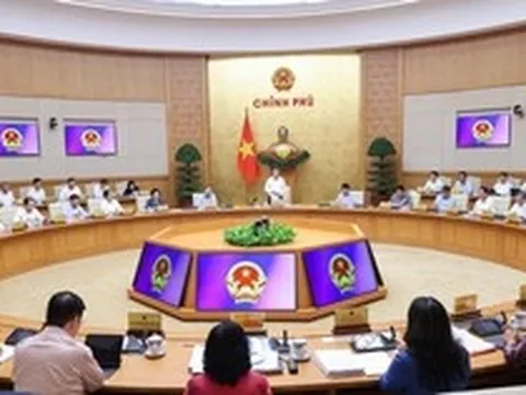 Thủ tướng Lê Minh Hưng chủ trì phiên họp thường kỳ đầu tiên của Chính phủ khóa XVI
