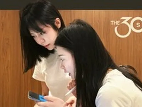 Xu hướng sau 30 tuổi nghỉ việc văn phòng đi giúp việc, bưng bê, lao động tay chân: Tưởng là “nhẹ đầu”, nhưng chưa chắc!