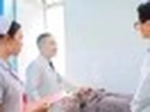 Đau vùng kín trong đêm, nam sinh suýt hỏng ‘của quý’