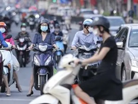 Hà Nội lùi thời hạn thông qua việc cấm xe máy xăng