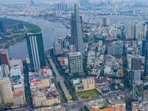 Chủ tịch TPHCM chỉ đạo 'nóng' về xây dựng dự thảo Luật Đô thị đặc biệt