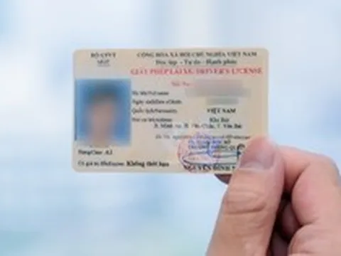 "Cầm bằng lái xe": Nhu cầu thật, nhưng cần hiểu đúng để vay an toàn