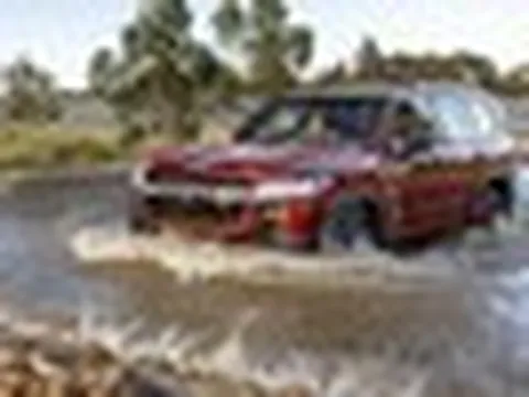 Toyota Land Cruiser mạnh nhất lịch sử có giá tiệm cận Lexus LX 700h