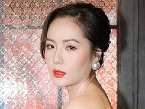Nữ ca sĩ xinh đẹp bức xúc tuyên bố thẳng: "Đừng nghĩ tôi như trong tranh, không có"