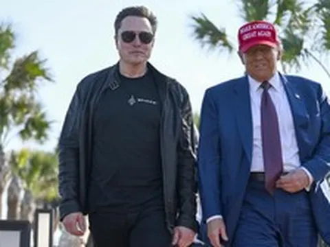 Dàn tỉ phú tháp tùng Tổng thống Mỹ Donald Trump thăm Trung Quốc