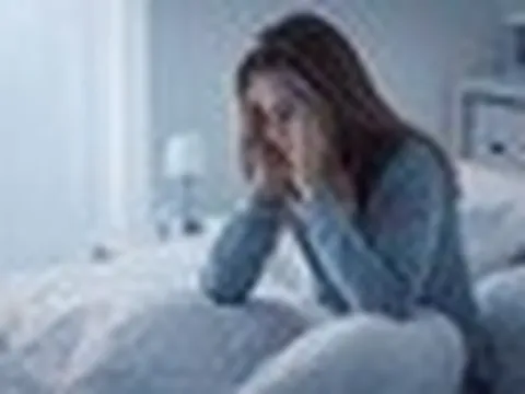 Bác sĩ Bệnh viện Bạch Mai ngỡ ngàng khi ai đi khám mất ngủ, tê bì tay chân cũng đòi uống một loại thuốc