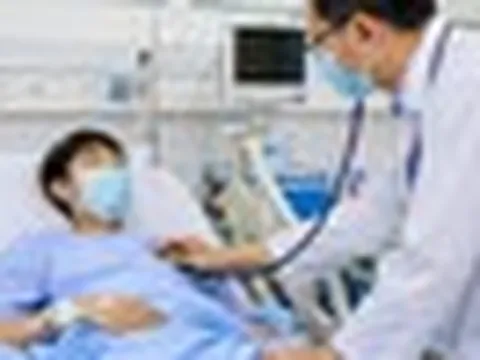 Nhịn cơm nhưng liên tục uống trà sữa, nam sinh 14 tuổi nguy kịch vì tiểu đường
