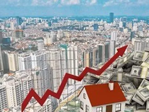 Lĩnh vực bất động sản đang chiếm bao nhiêu tổng dư nợ ngân hàng?