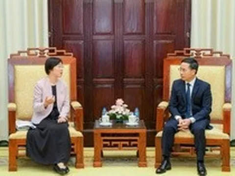 Việt Nam trở thành điểm đến đầu tiên của Chủ tịch AIIB: Dự kiến sẽ có cú hích về vốn cho các dự án giao thông quy mô lớn