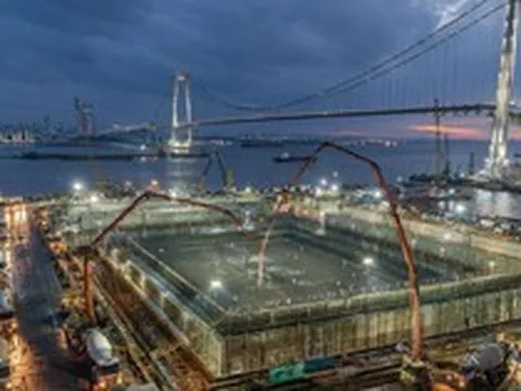 Phát hiện Trung Quốc đổ bê tông khối cọc khổng lồ liên tục 60 giờ, quyết thực hiện nhiệm vụ quan trọng
