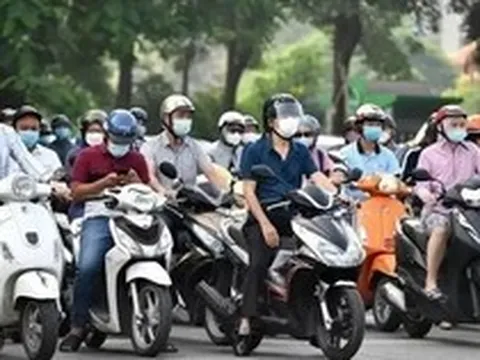Hà Nội dự kiến chưa cấm xe máy xăng tại vùng lõi Hoàn Kiếm từ 1/7