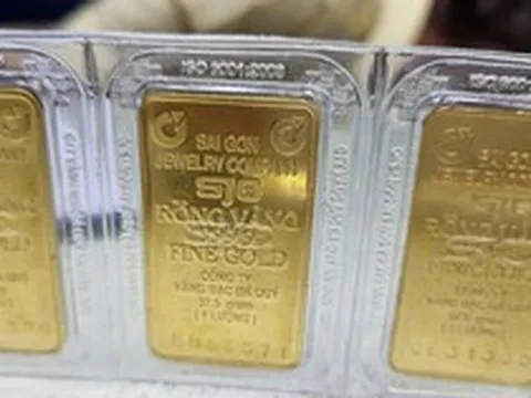 Cuối ngày 2-6, giá vàng, bạc bất ngờ tăng nhanh