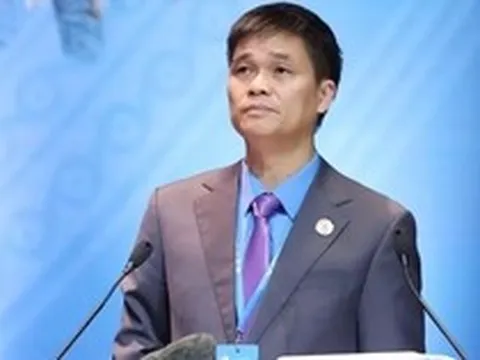 Đề xuất sớm hình thành chủ trương “lương đủ sống” thay thế lương tối thiểu