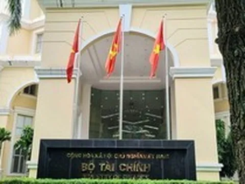 Mới: Bộ Tài chính đề xuất loạt trường hợp sẽ bị giám sát trọng điểm về thuế, có thể bị chuyển hồ sơ sang công an