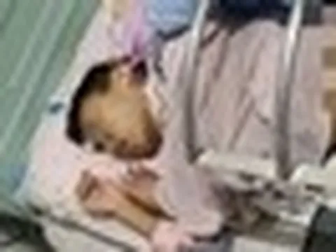 1 học sinh lớp 5 vào thẳng phòng cấp cứu sau khi uống loại nước người lớn cực mê, cứ mệt hay buồn ngủ là mua uống
