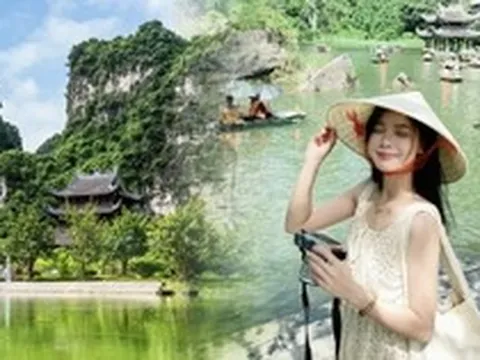 6 địa điểm tâm linh nổi tiếng bậc nhất Ninh Bình: Vượt 175 bậc đá, chạm tay vào di sản của 3 triều đại huy hoàng