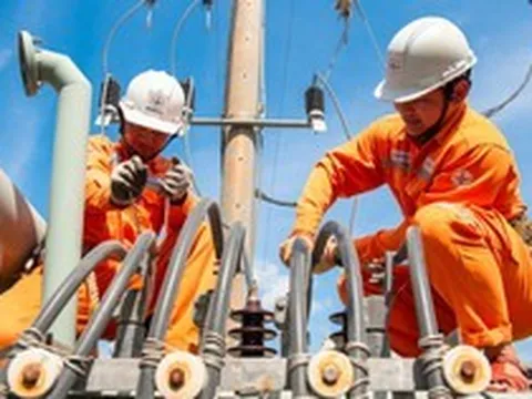 Tập đoàn EVN hết lỗ luỹ kế kéo dài nhiều năm