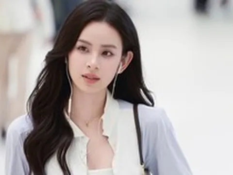 Mỹ nhân có nụ cười 10 triệu view xuất hiện ở The Face Vietnam, dàn mentor vừa nhìn nói liền 1 câu!