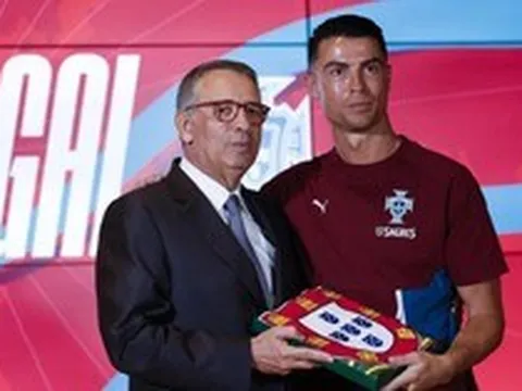 Cả Bồ Đào Nha đặt niềm tin vào Ronaldo, Tổng thống gửi thông điệp đặc biệt trước World Cup 2026