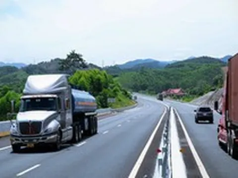 Doanh nghiệp dự án lo bị trục lợi chính sách miễn, giảm phí trên cao tốc Bắc Giang - Lạng Sơn