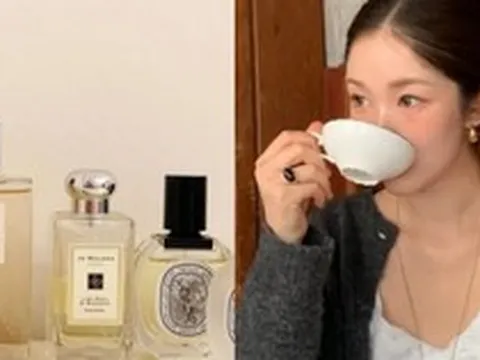 Bí quyết dùng nước hoa mùa hè: Thơm lâu nhưng không nồng gắt, tạo cảm giác như hương cơ thể tự nhiên
